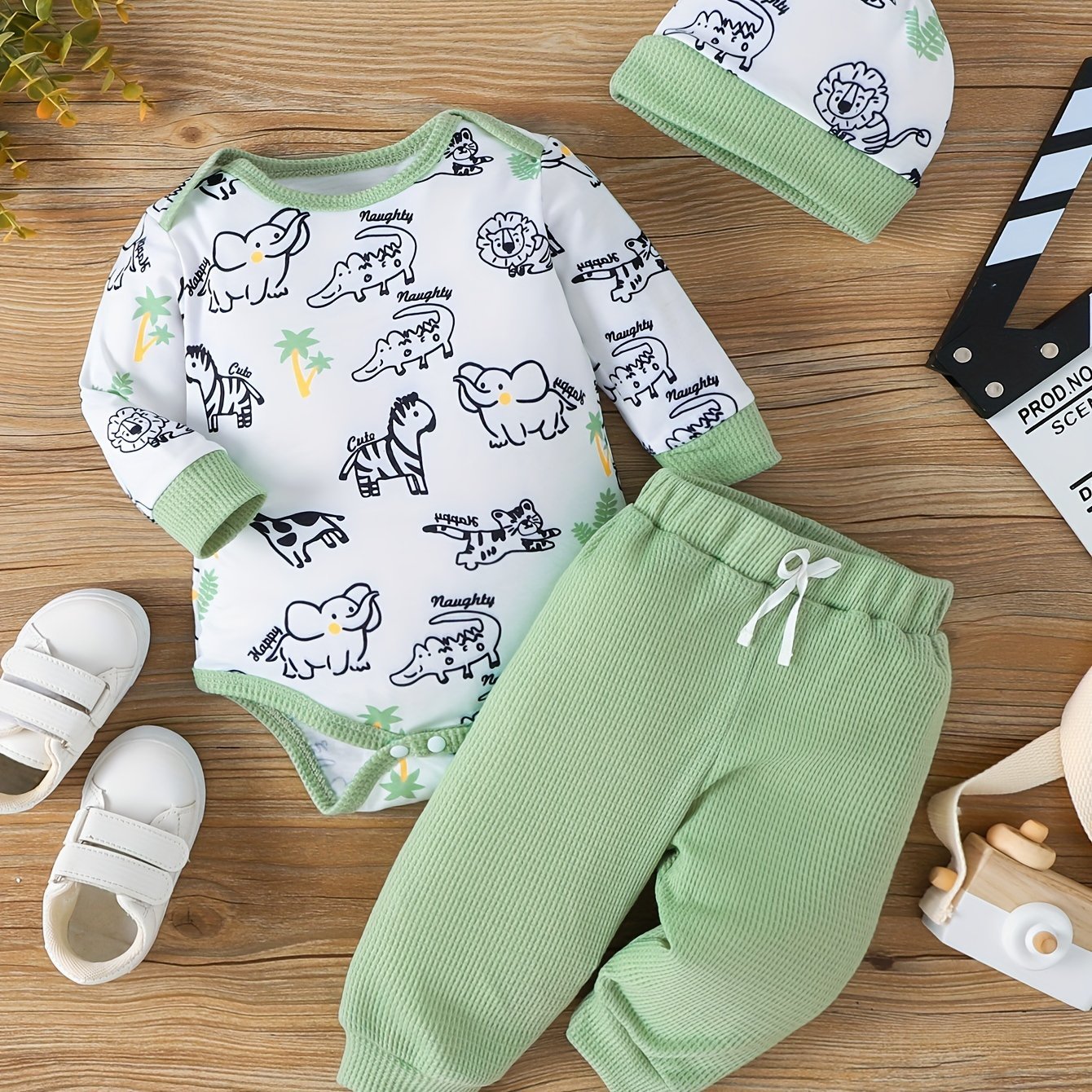3pcs Unisex Newborn Baby Animal Print Outfit Set - Soft & Cozy Bodysuit, Pants & Hat - Adorable Long Sleeve Crew Neck Designs for Toddler Boys and Girls - Perfect All - Season Wardrobe Essential - Ammpoure Wellbeing