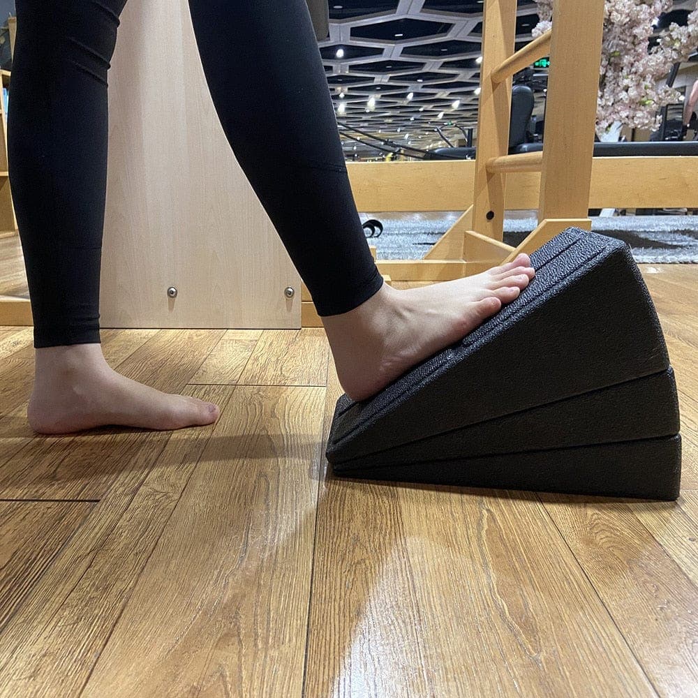 Yoga Wedge Stretch Slant Boards Adjustable Tilt Slanting Board Yoga Block Improve Lower Leg Strength for Exercise Gym Fitness - Ammpoure Wellbeing